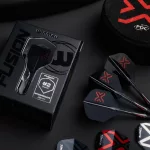 Winmau Fusion Blade X černé integrované letky No2 a krátké násadky