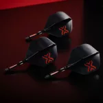 Winmau Fusion Blade X černé integrované letky No2 a střední násadky