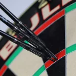 Šipky steel Bull's Caliber Black 24g, 90% wolfram