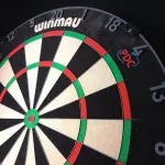 Sisalový terč Winmau BLADE 6 TRIPLE CORE, turnajová kvalita